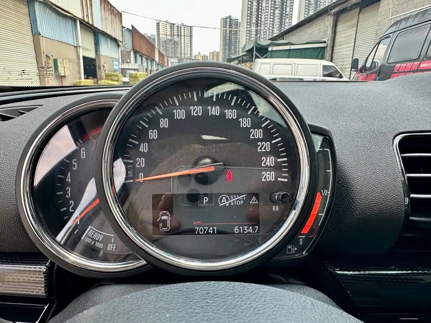 2018 MINI CLUBMAN 1.5T COOPER Classic — миниатюра 28