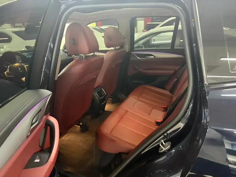 BMW iX3 2022 Leading Edition — миниатюра 9
