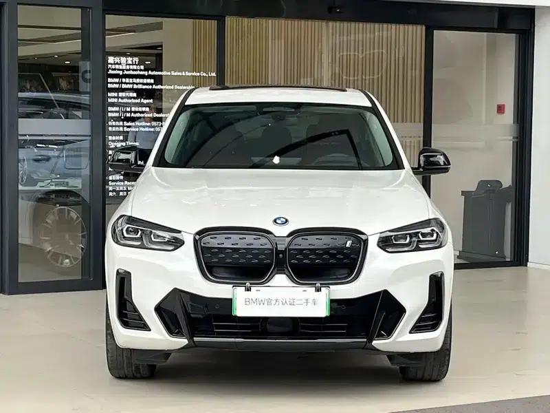 BMW iX3 2023 Leading Edition — миниатюра 2