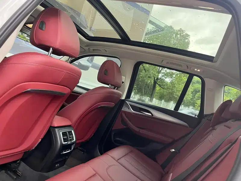 BMW iX3 2023 Leading Edition — миниатюра 7