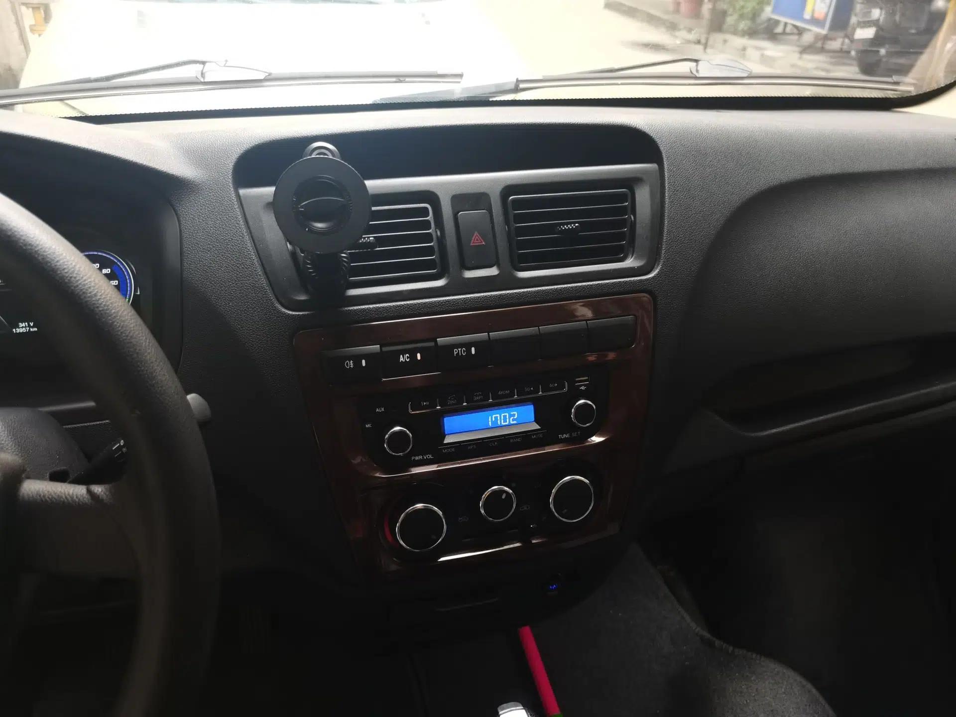 CHANGAN KAICHENG Ruixing EM60 2022 Pure Electric Van 4498 mm Long Flat Roof with Rear-Hinged Doors 2 Seats 60 kW 41.86 kWh — миниатюра 13