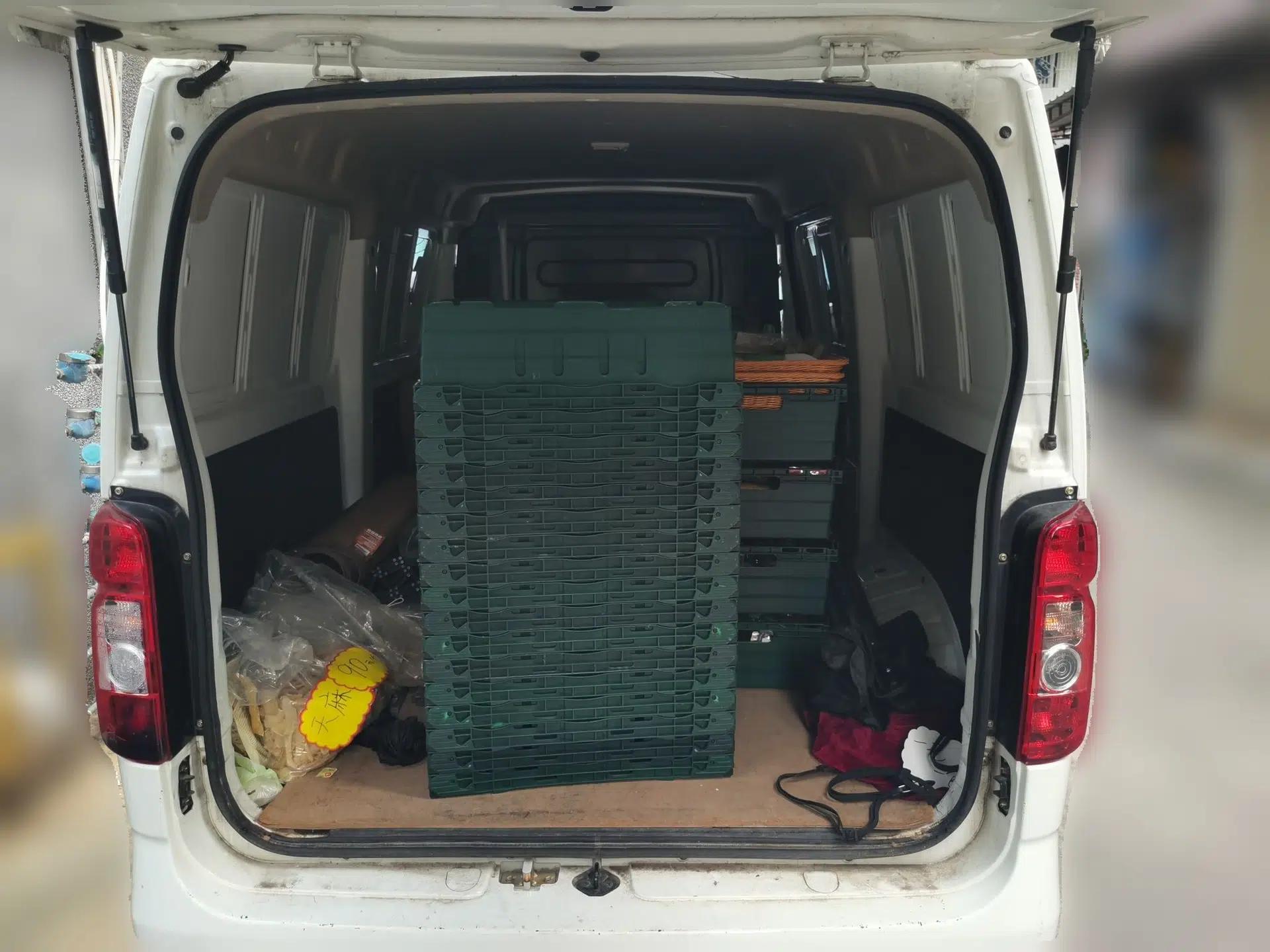 CHANGAN KAICHENG Ruixing EM60 2022 Pure Electric Van 4498 mm Long Flat Roof with Rear-Hinged Doors 2 Seats 60 kW 41.86 kWh — миниатюра 19