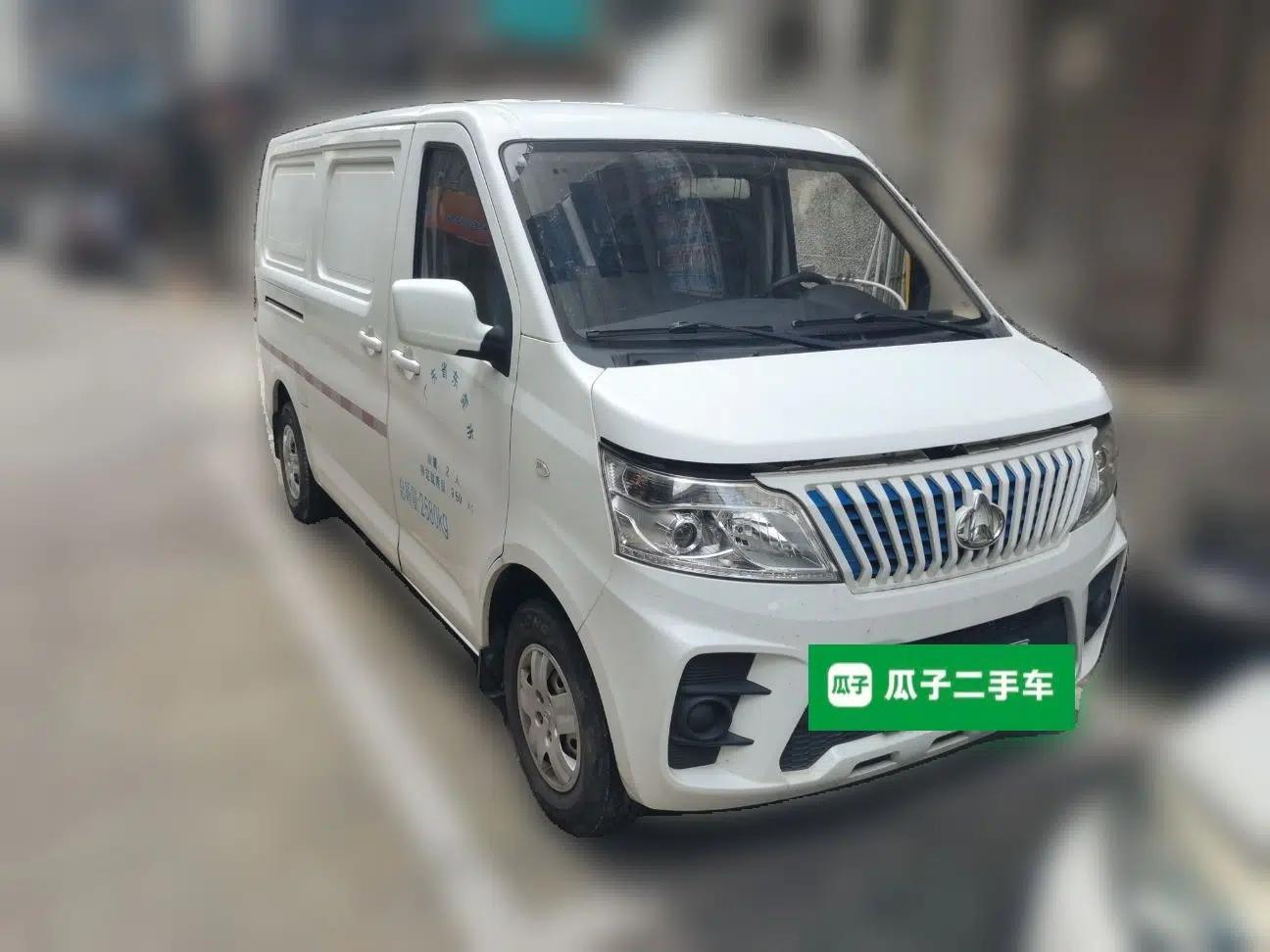 CHANGAN KAICHENG Ruixing EM60 2022 Pure Electric Van 4498 mm Long Flat Roof with Rear-Hinged Doors 2 Seats 60 kW 41.86 kWh — миниатюра 3