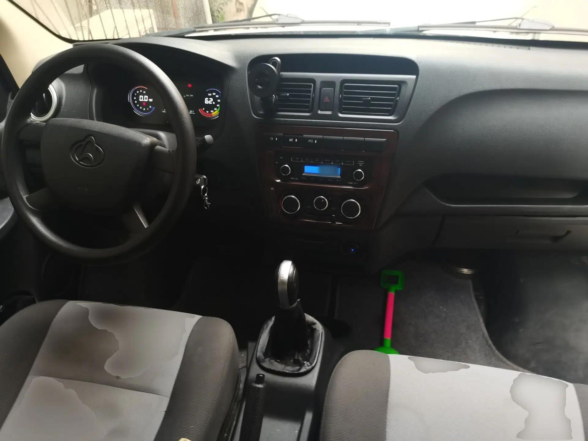 CHANGAN KAICHENG Ruixing EM60 2022 Pure Electric Van 4498 mm Long Flat Roof with Rear-Hinged Doors 2 Seats 60 kW 41.86 kWh — миниатюра 9