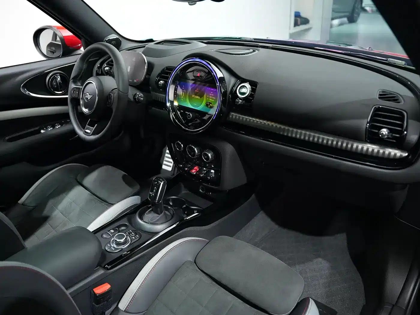 2022 MINI JCW CLUBMAN Facelift 2.0T JOHN COOPER WORKS ALL-IN — миниатюра 14
