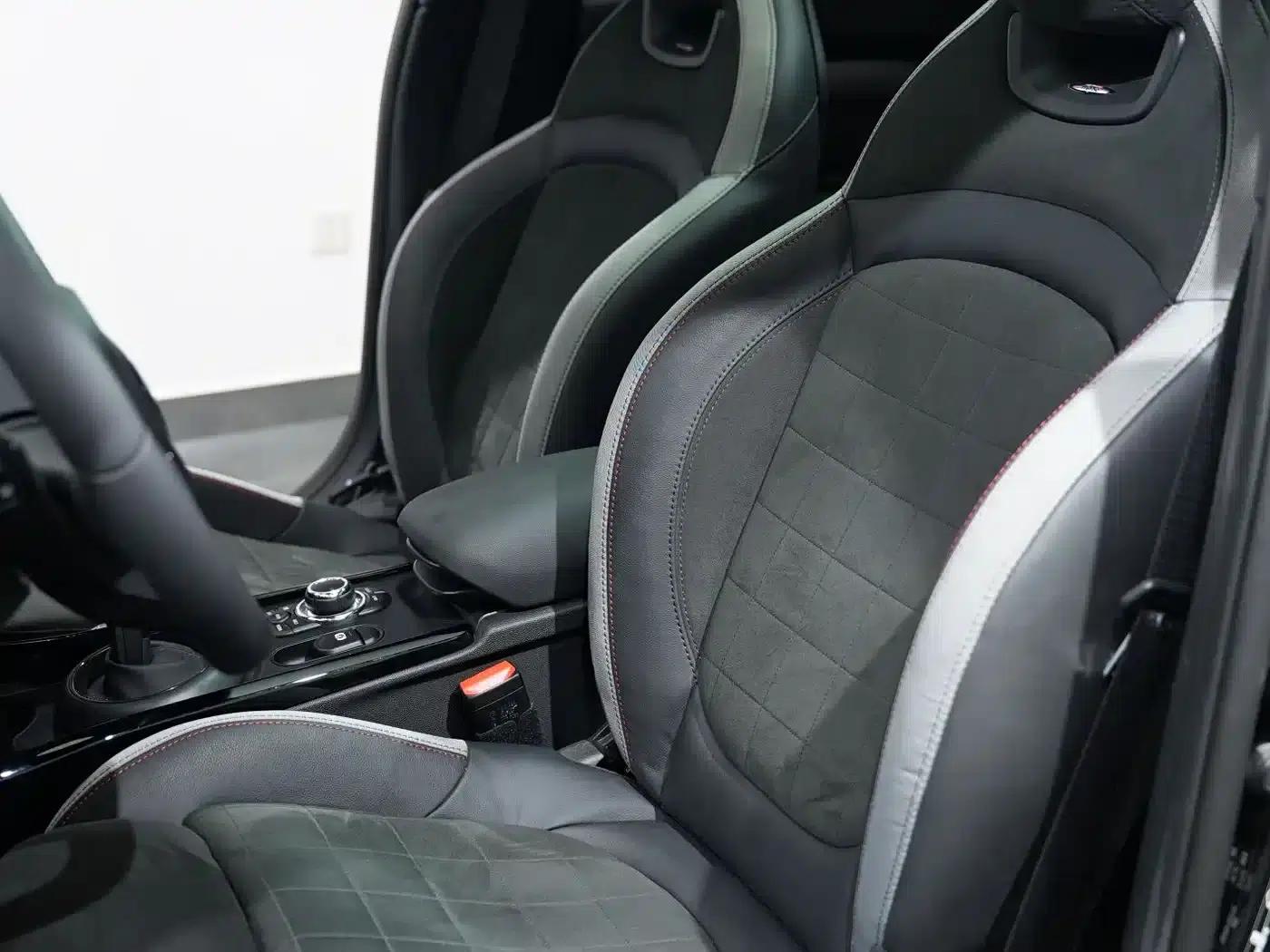 2022 MINI JCW CLUBMAN Facelift 2.0T JOHN COOPER WORKS ALL-IN — миниатюра 16