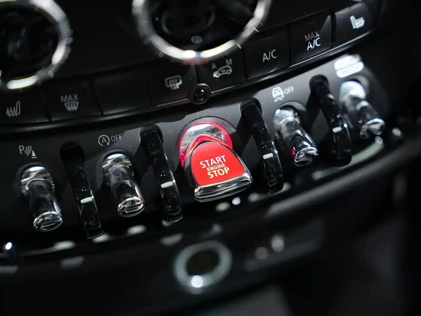 2022 MINI JCW CLUBMAN Facelift 2.0T JOHN COOPER WORKS ALL-IN — миниатюра 8