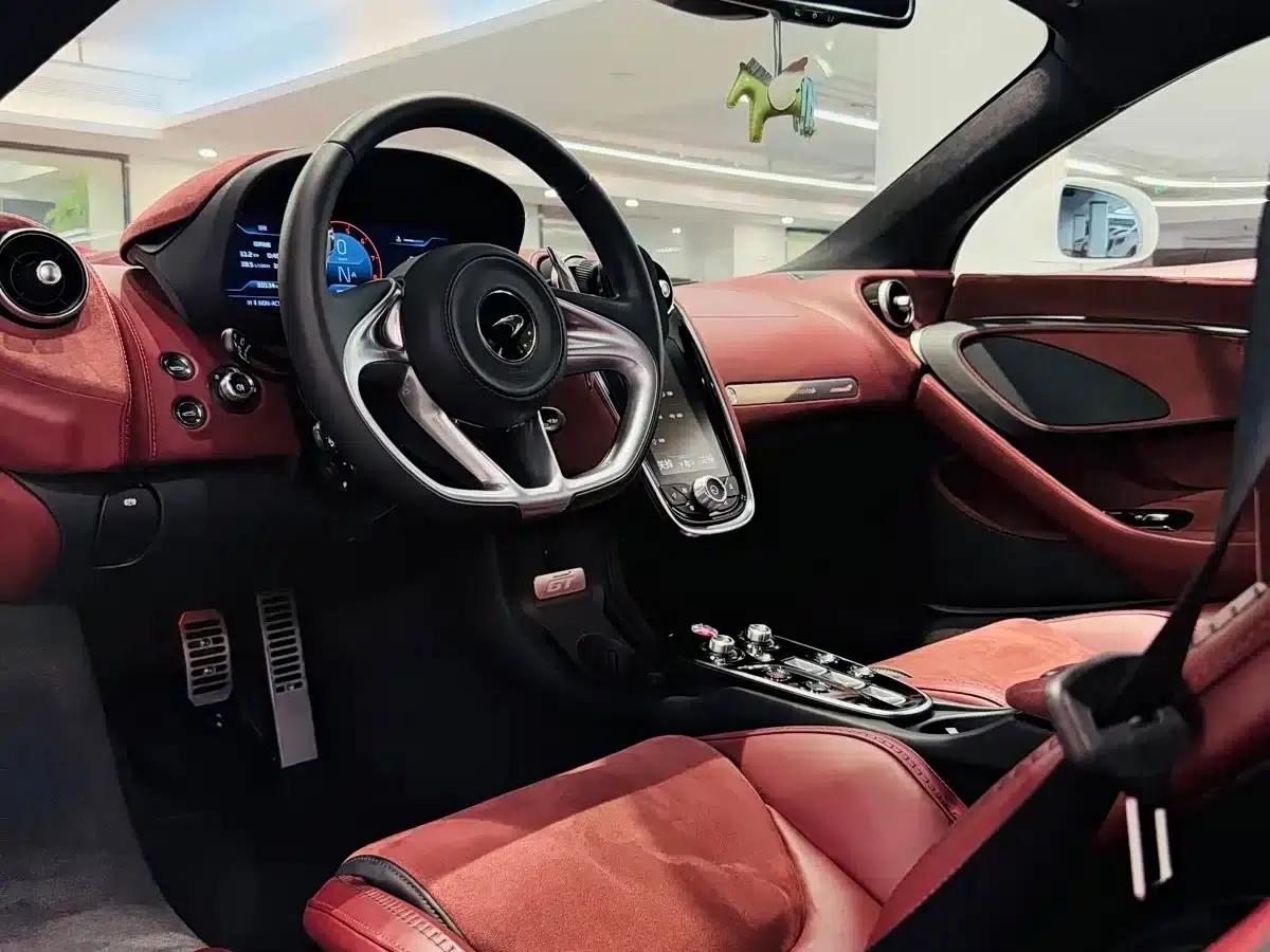 McLaren GT 2022 4.0T Standard Edition — миниатюра 3