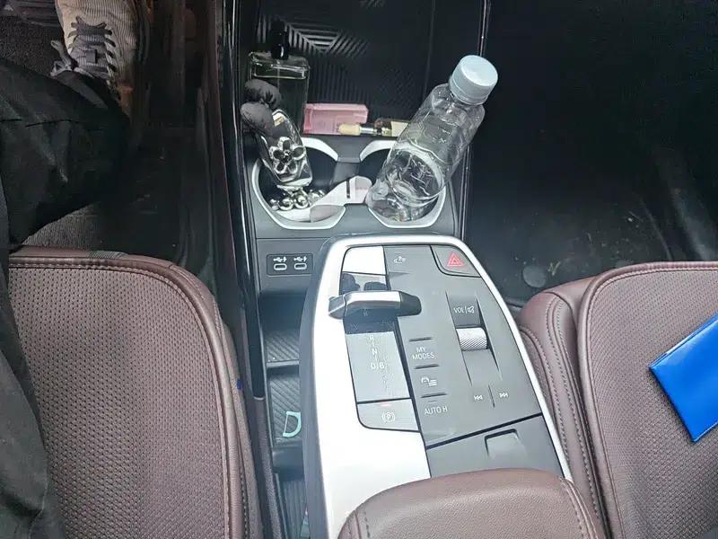 2024 BMW iX1 eDrive25L M Sport Package — миниатюра 14