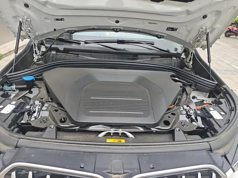 2024 BMW iX1 eDrive25L M Sport Package — миниатюра 19