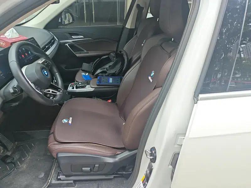 2024 BMW iX1 eDrive25L M Sport Package — миниатюра 7