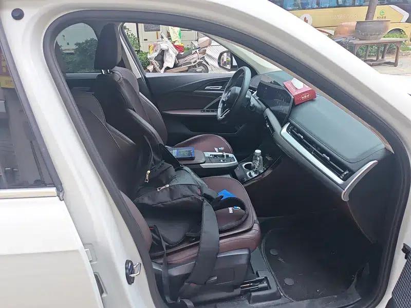2024 BMW iX1 eDrive25L M Sport Package — миниатюра 8