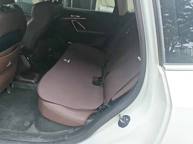 2024 BMW iX1 eDrive25L M Sport Package — миниатюра 9