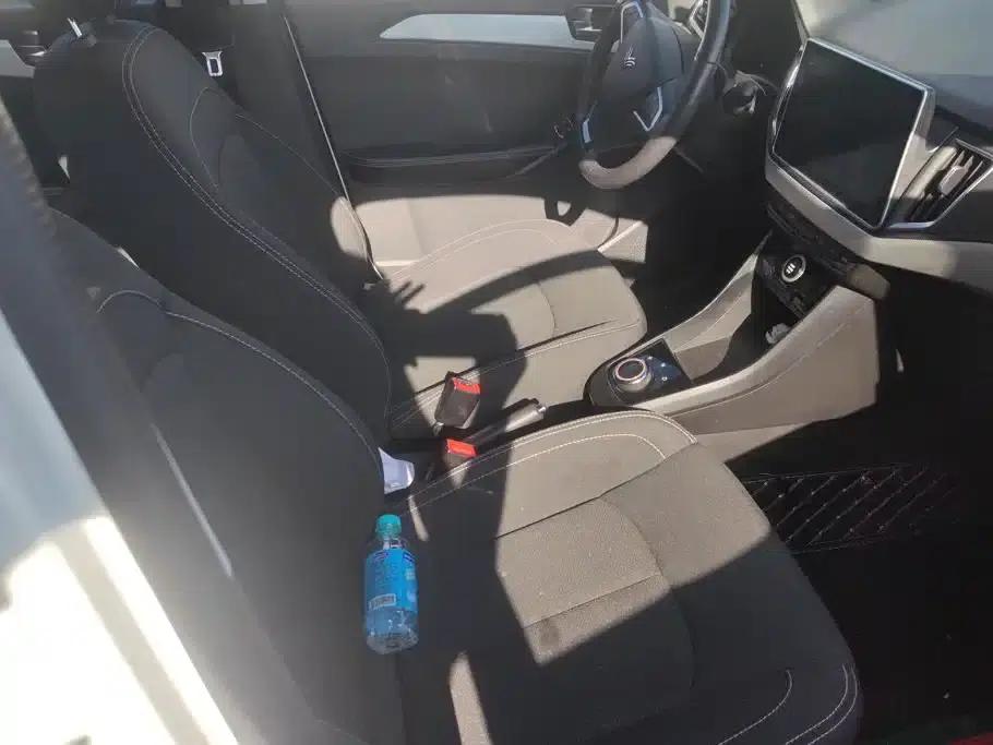 Nezha N01 2019 Model 380i — миниатюра 8