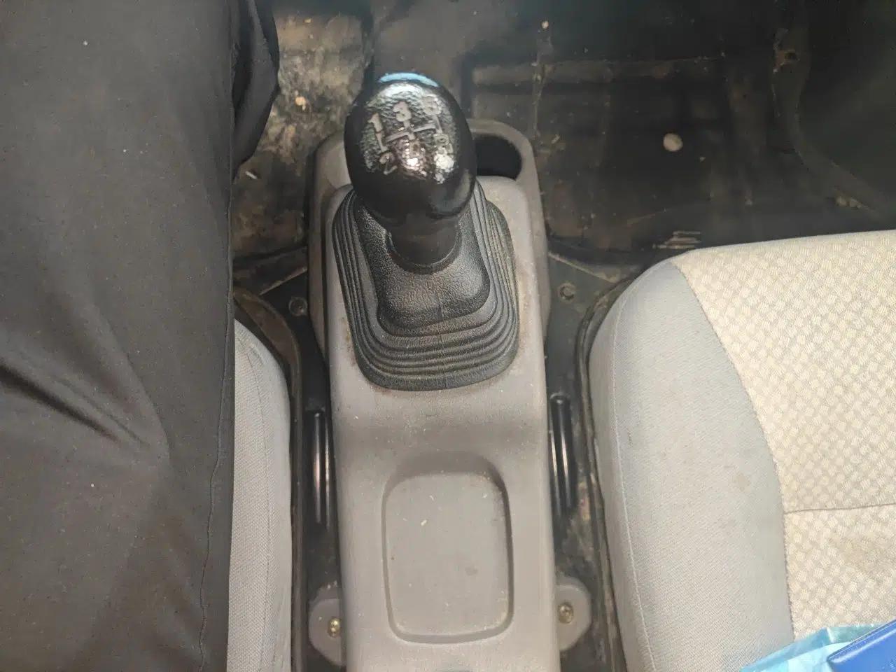 CHANGAN KUAYUE V3 2017 1.2L Box-Type Truck DK12-10 — миниатюра 14
