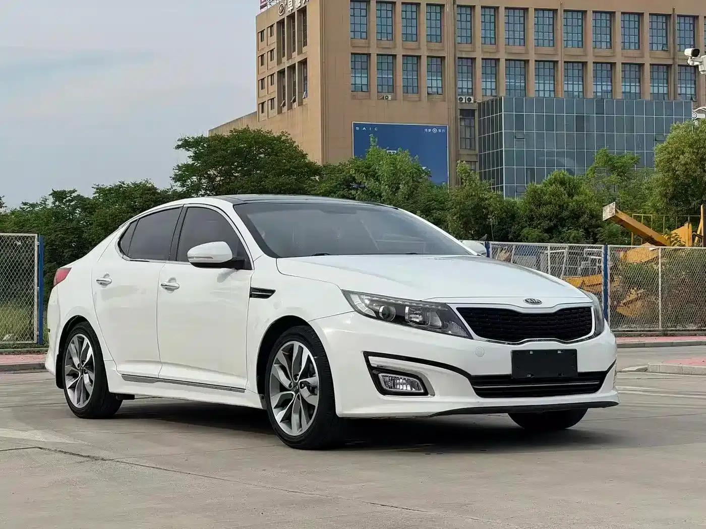 Kia K5 2014 2.0L Automatic Luxury — миниатюра 5