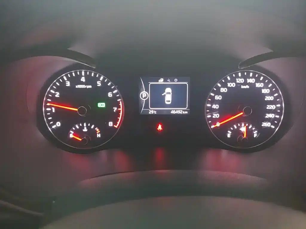 Kia K5 2016 1.6T Automatic LUX — миниатюра 12