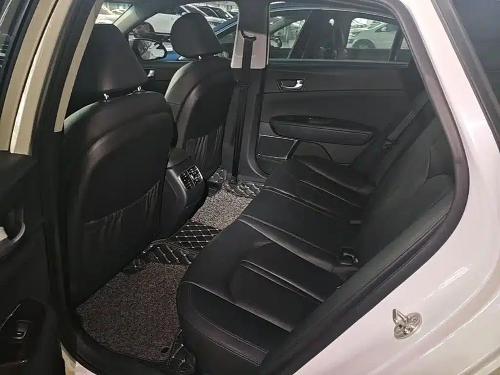 Kia K5 2016 1.6T Automatic LUX — миниатюра 17