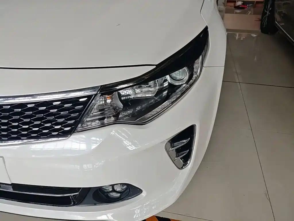 Kia K5 2016 1.6T Automatic LUX — миниатюра 24