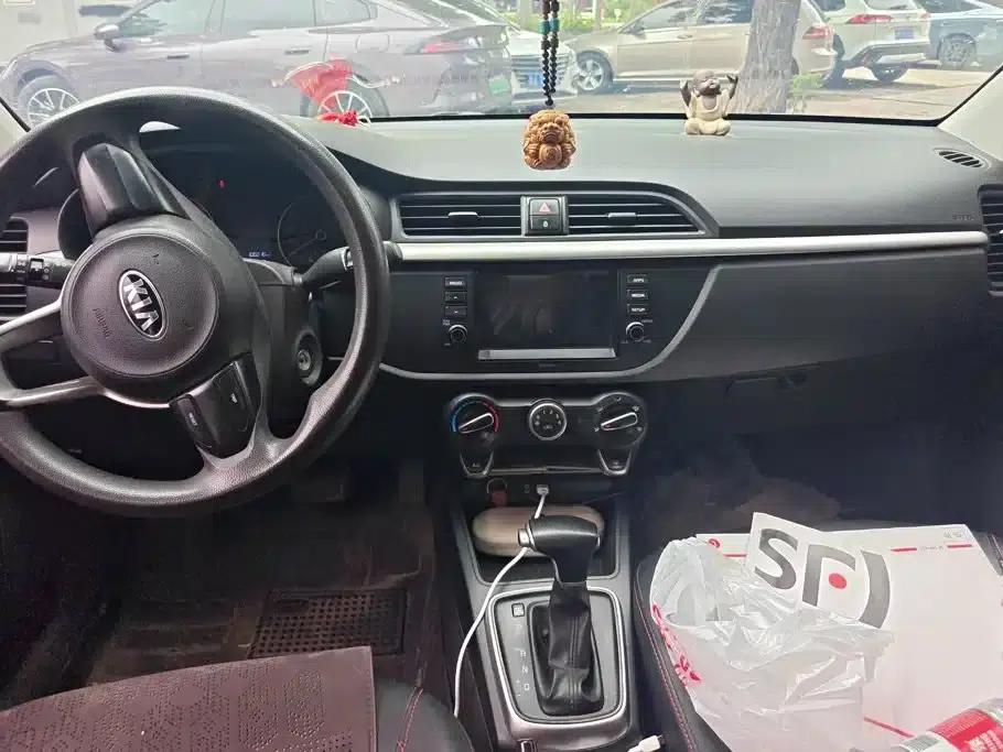 Kia K2 2017 Sedan 1.4L AT GLS — миниатюра 12