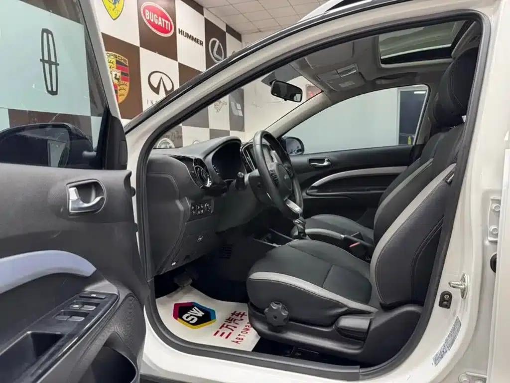 Kia K3 2021 1.4L CVT Enjoy Sunroof Edition — миниатюра 7