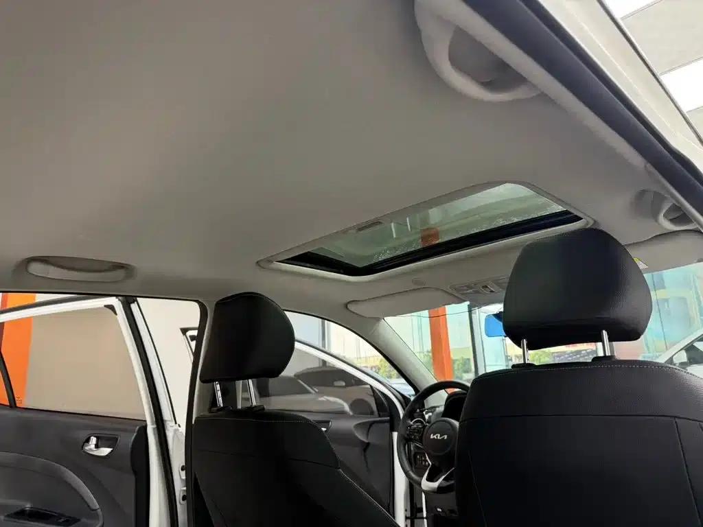 Kia K3 2021 1.4L CVT Sunroof Model — миниатюра 14