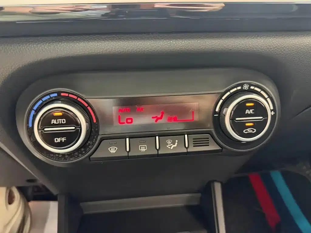 Kia K3 2021 1.4L CVT Sunroof Model — миниатюра 16