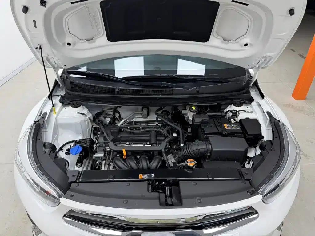 Kia K3 2021 1.4L CVT Sunroof Model — миниатюра 18
