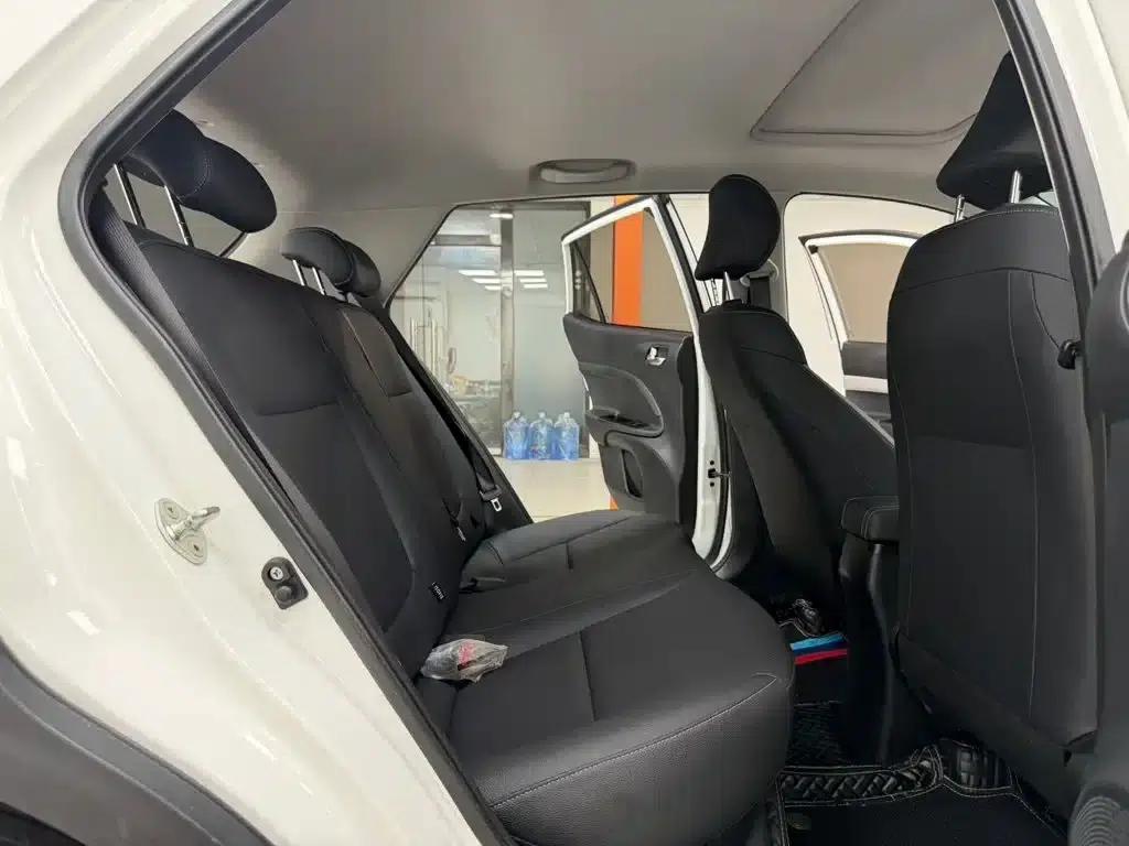 Kia K3 2021 1.4L CVT Sunroof Model — миниатюра 10