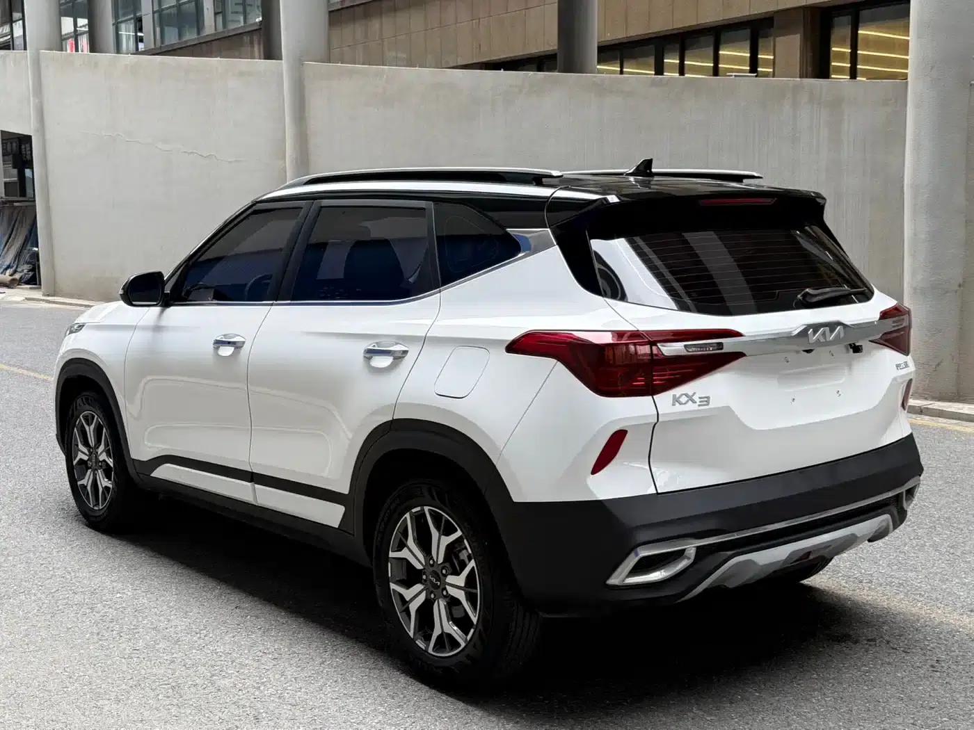 KX3 Sportage 2021 1.5L CVT Trendy Edition — миниатюра 6