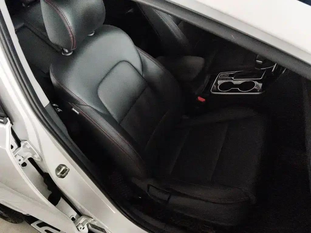 Kia KX5 2019 1.6T Automatic 2WD Luxury Edition — миниатюра 20
