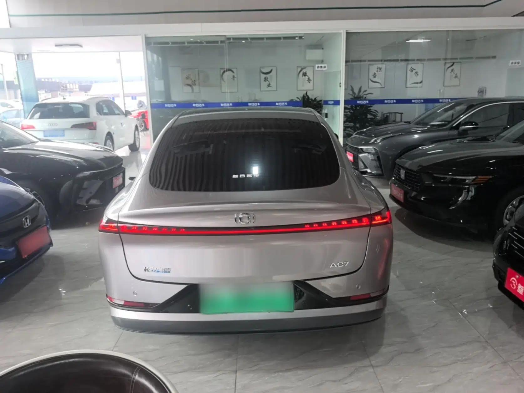 CHANGAN NEVO A07 2025 All-Electric "True Fragrance" Edition 710-Mile Long-Range Version — миниатюра 5