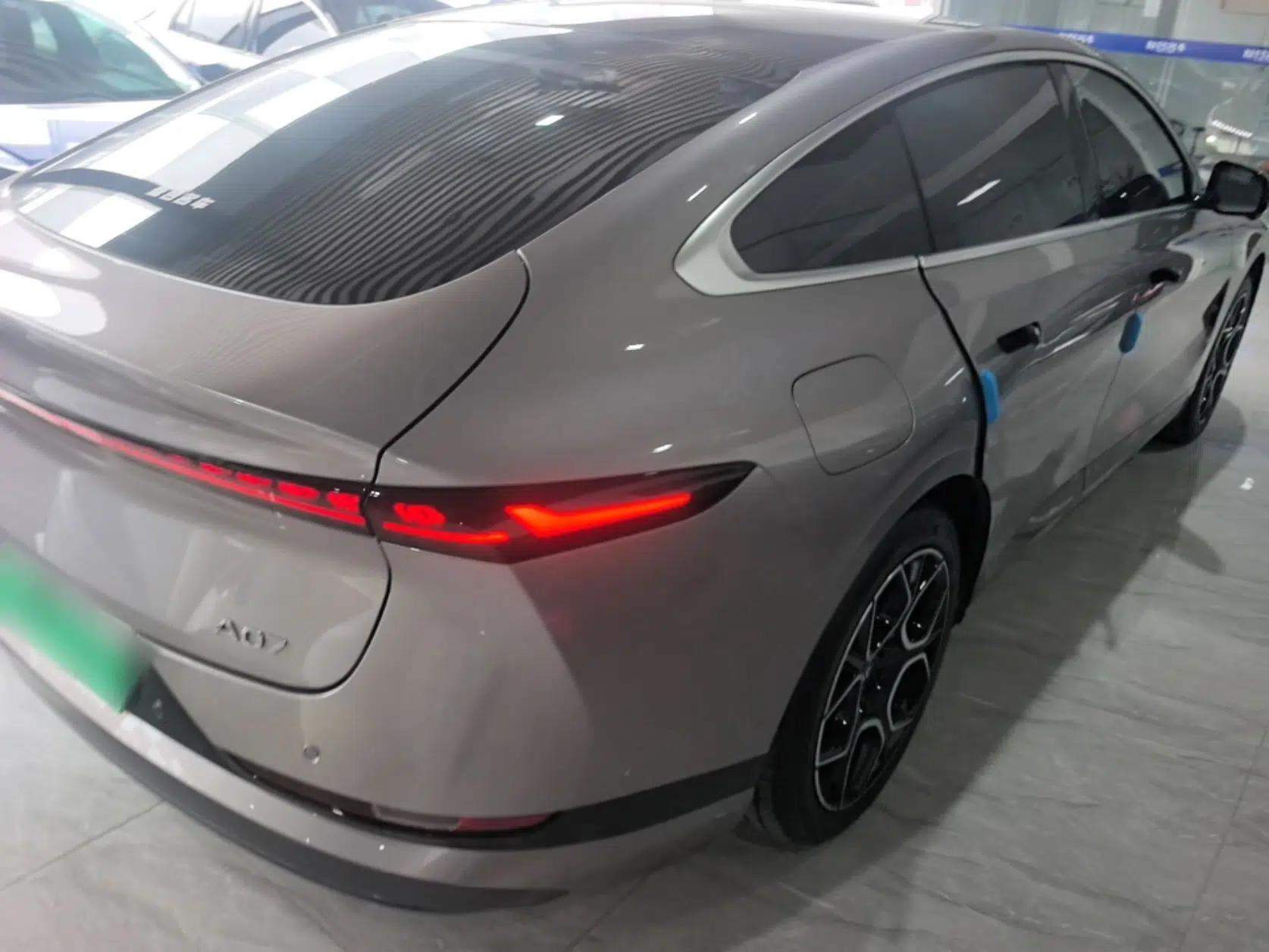 CHANGAN NEVO A07 2025 All-Electric "True Fragrance" Edition 710-Mile Long-Range Version — миниатюра 6