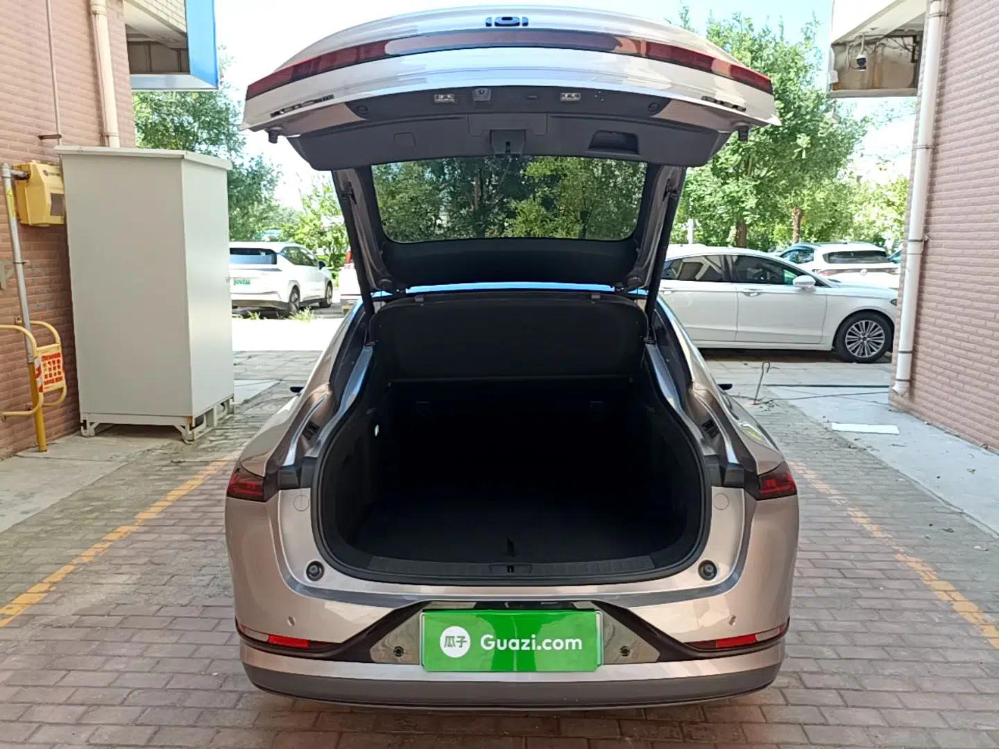 CHANGAN NEVO A07 2025 All-Electric "True Fragrance" Edition 710-Mile Long-Range Version — миниатюра 22