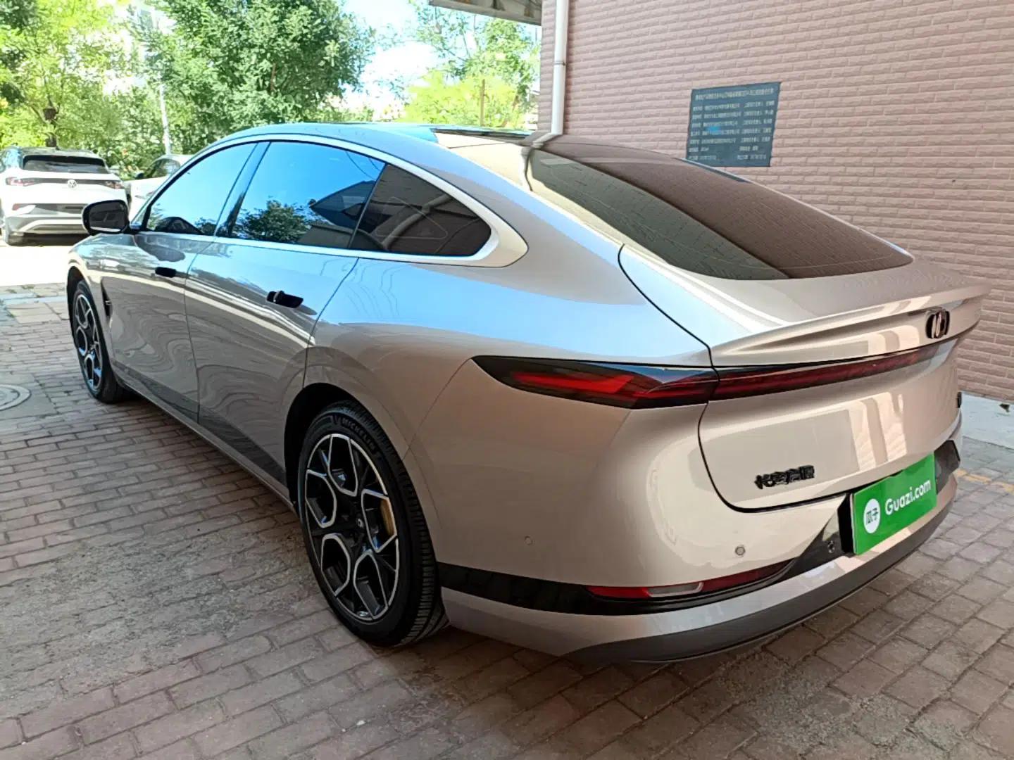 CHANGAN NEVO A07 2025 All-Electric "True Fragrance" Edition 710-Mile Long-Range Version — миниатюра 4