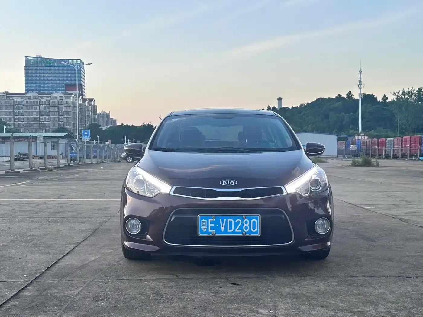 Kia K3S 2014 1.6L Automatic Premium — миниатюра 1