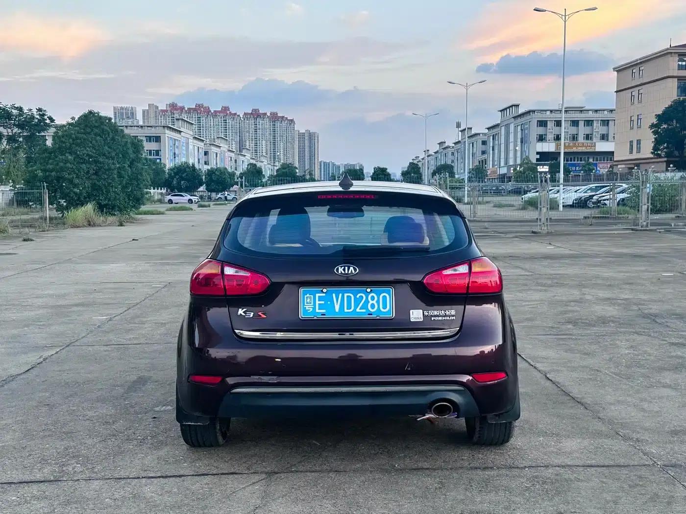 Kia K3S 2014 1.6L Automatic Premium — миниатюра 15