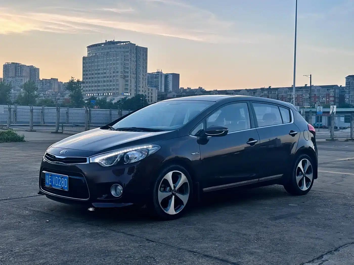 Kia K3S 2014 1.6L Automatic Premium — миниатюра 3