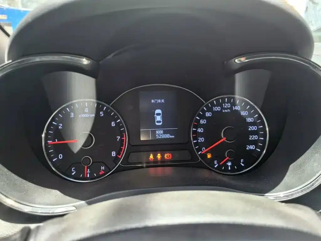 Kia K3S 2014 1.6L Manual GLS — миниатюра 12