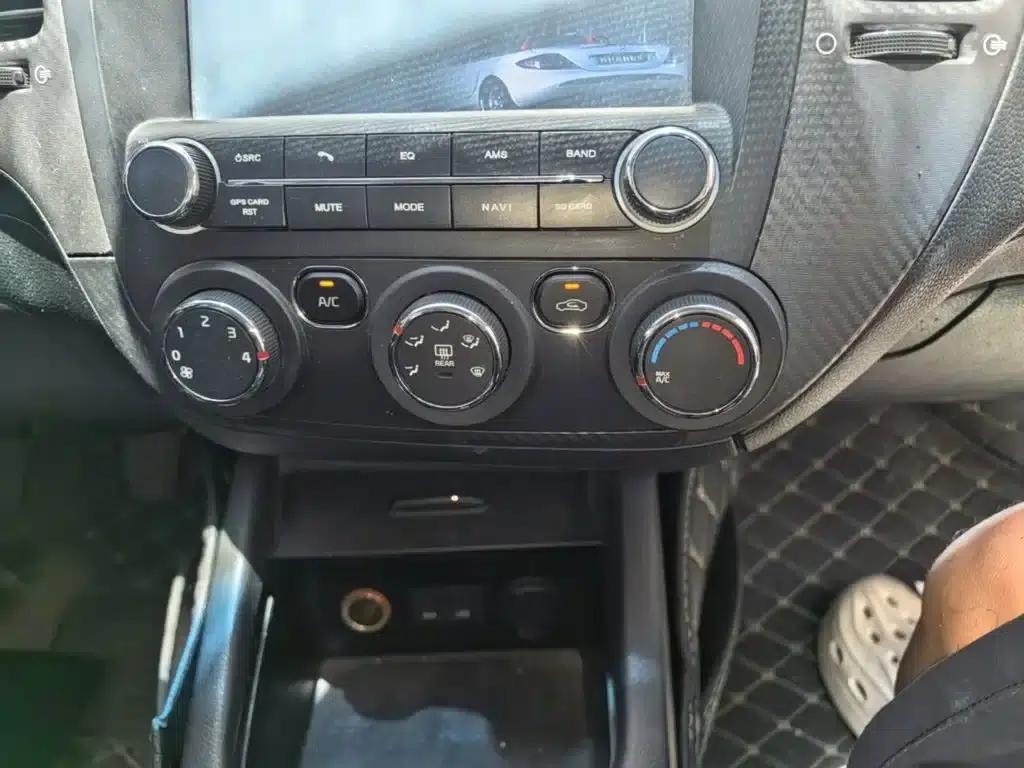 Kia K3S 2014 1.6L Manual GLS — миниатюра 13