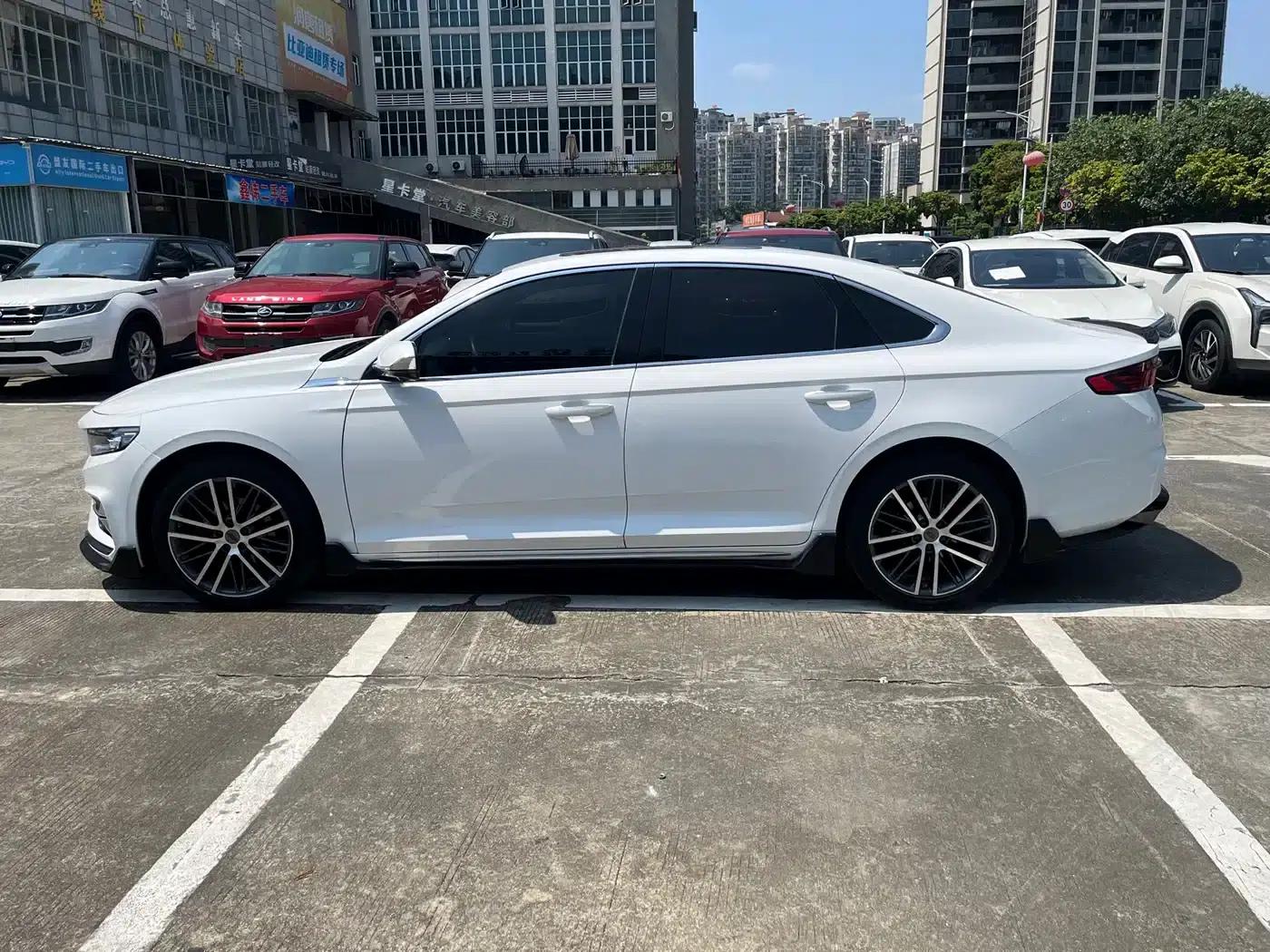 Chery Arrizo 8 2022 1.6T DCT (Standard) — миниатюра 4
