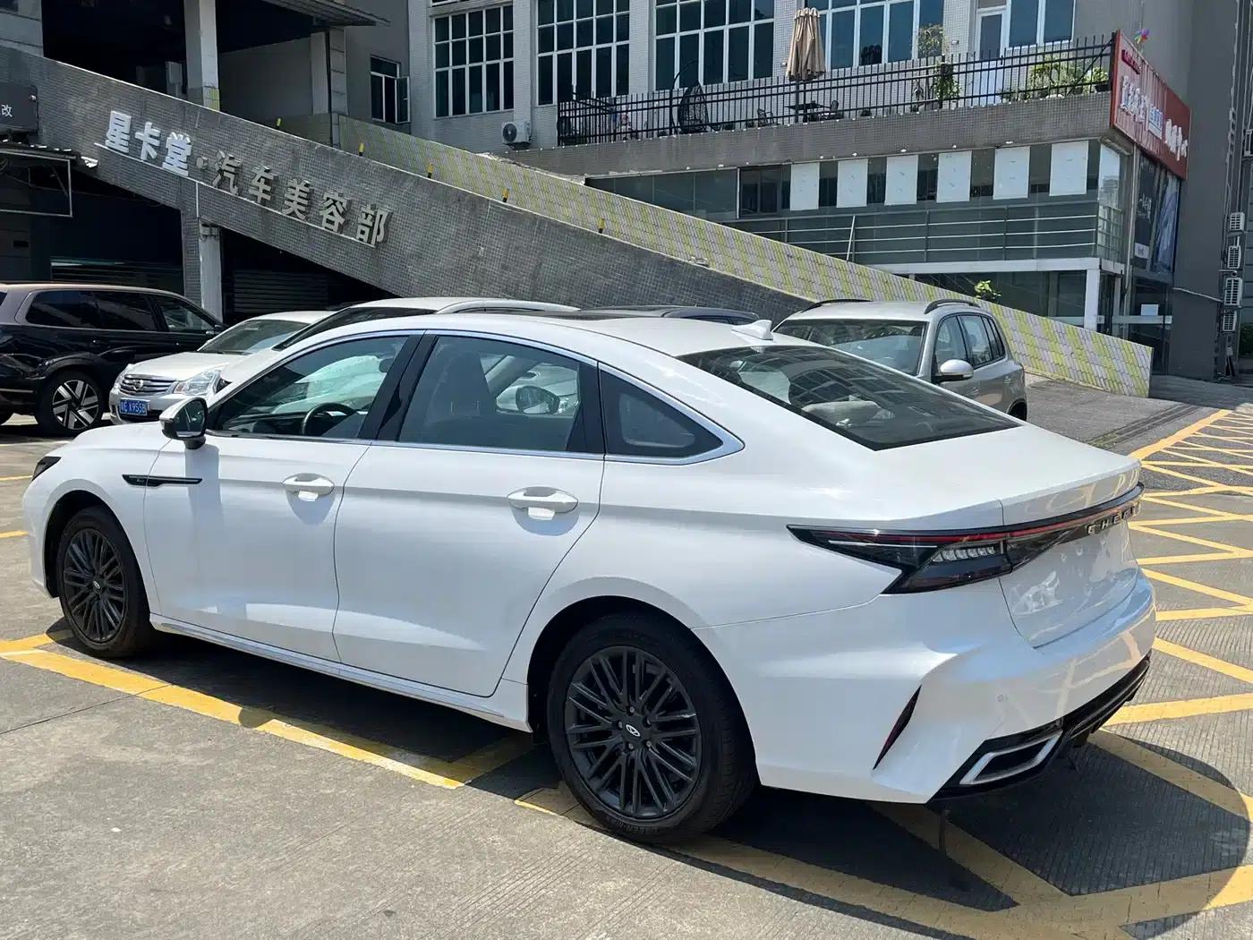 Chery Arrizo 8 2022 1.6T DCT (Standard) — миниатюра 5