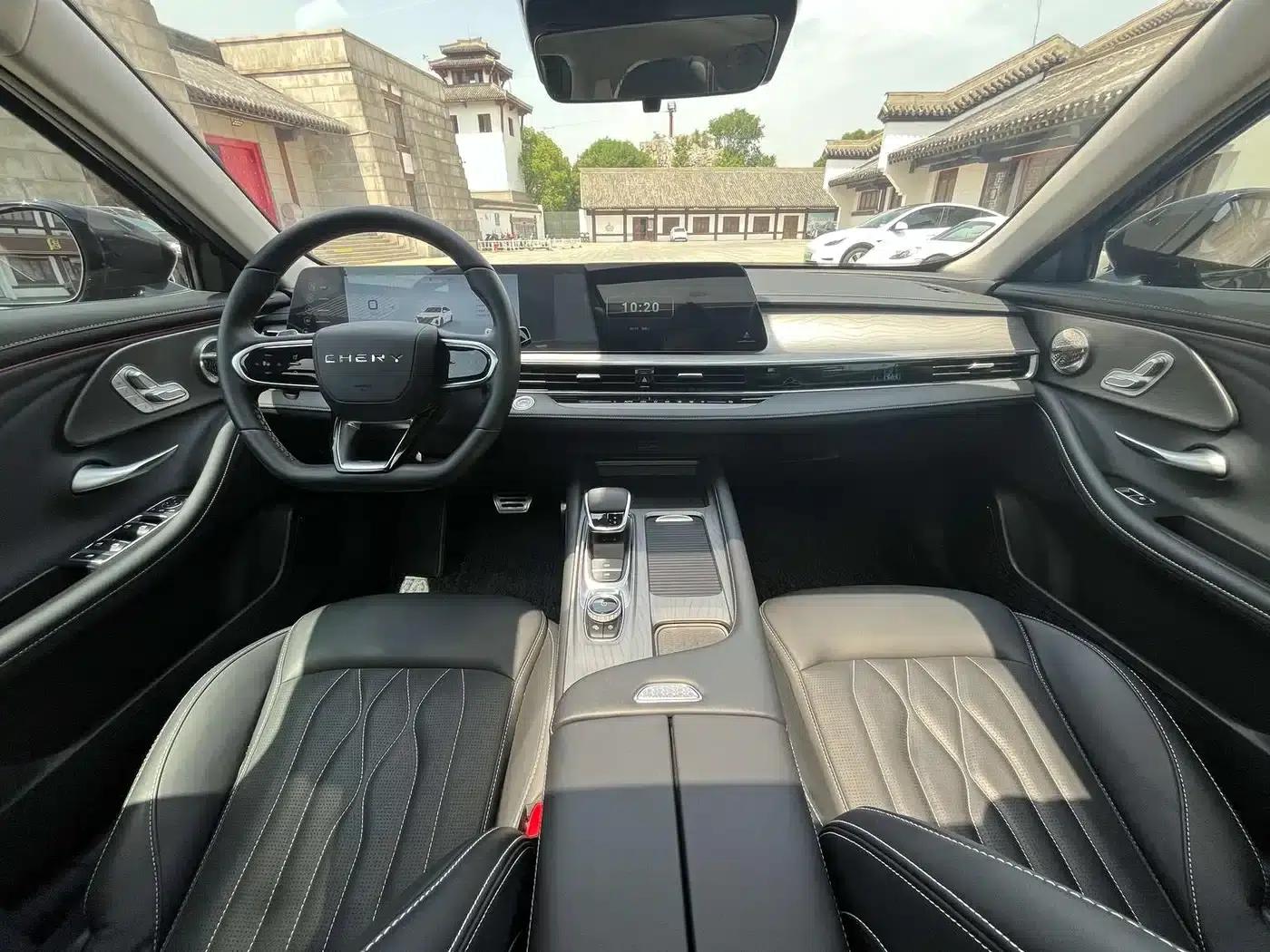 Chery Arrizo 8 2023 High-Performance Edition 2.0T DCT — миниатюра 9