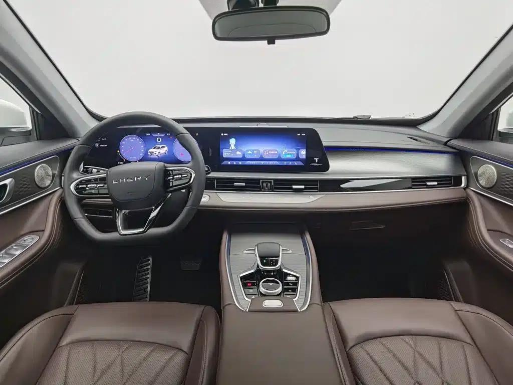 Chery Tiggo 8 PLUS 2024 Champion Edition 290TGDI DCT Luxury Edition 5-seater — миниатюра 5