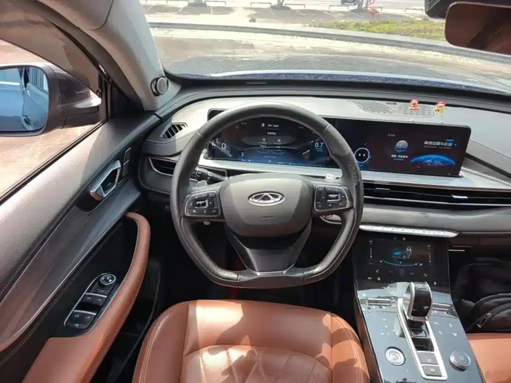 Chery Tiggo 8 PLUS 2021 290TGDI DCT Luxury Edition — миниатюра 11