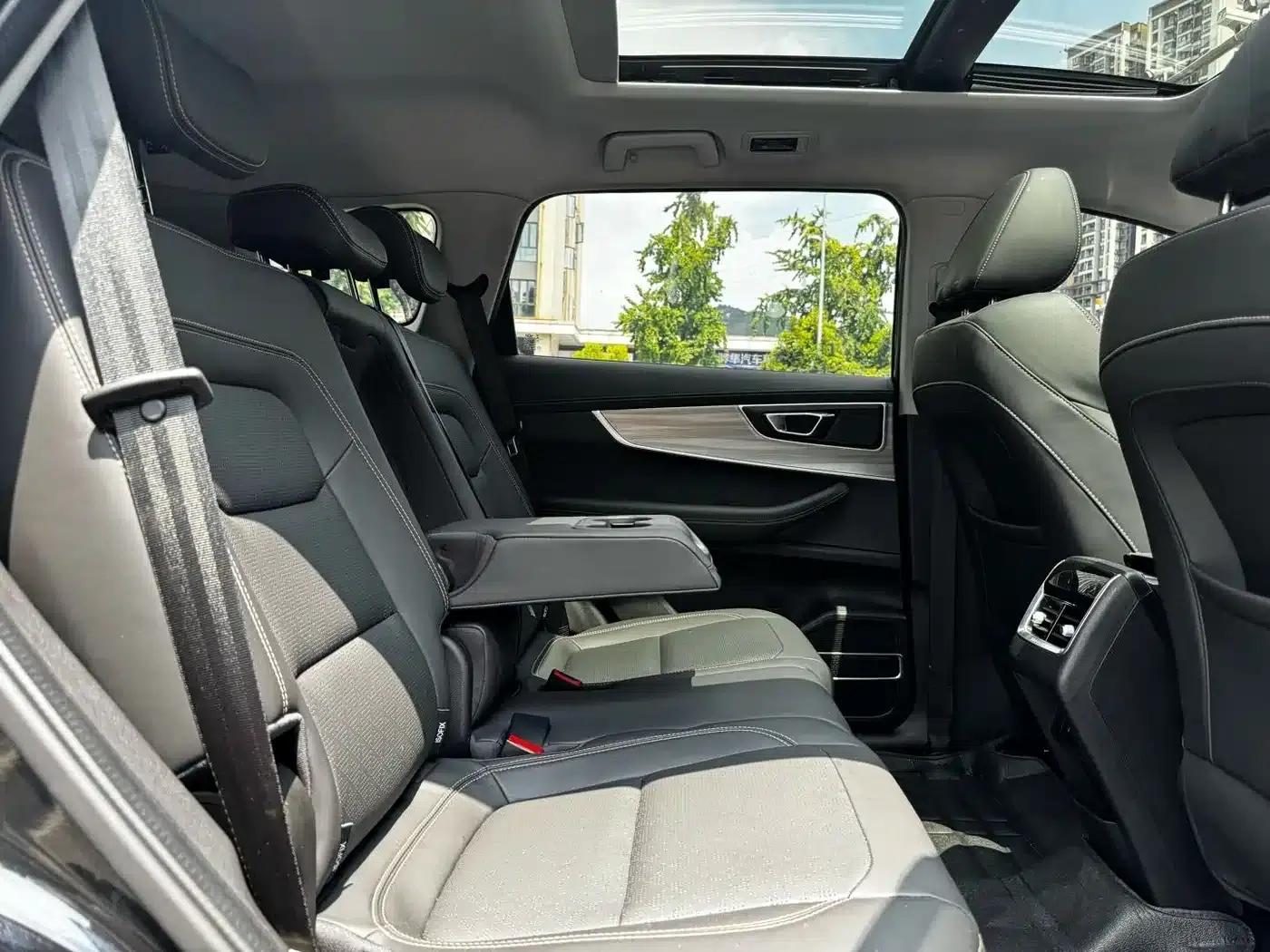 Chery Tiggo 8 2020 Facelift 290TGDI Automatic Luxury Edition — миниатюра 11