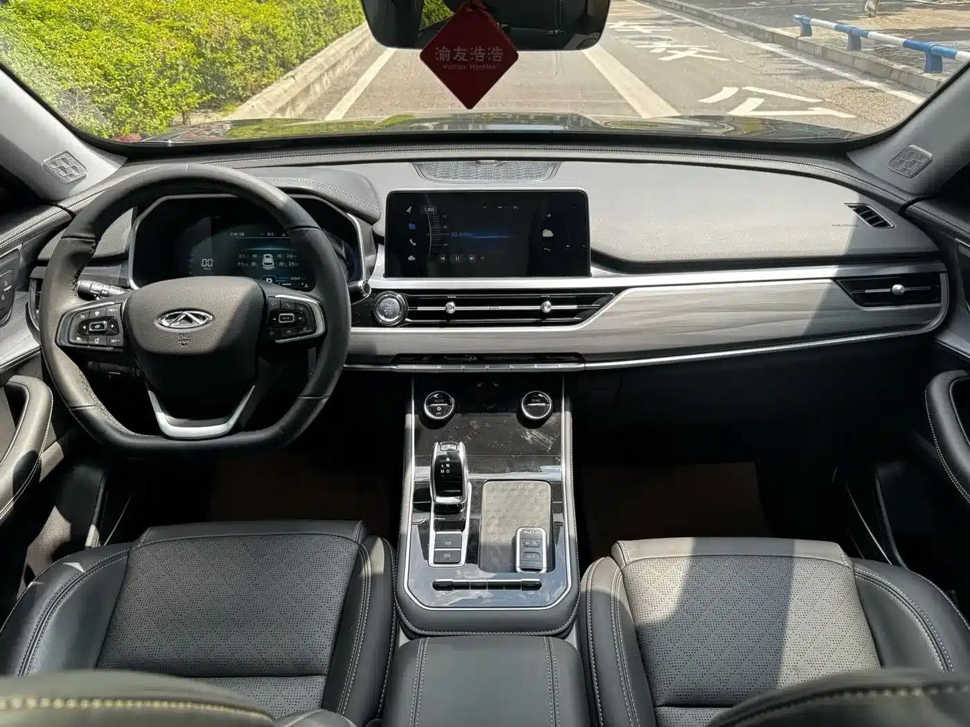 Chery Tiggo 8 2020 Facelift 290TGDI Automatic Luxury Edition — миниатюра 14