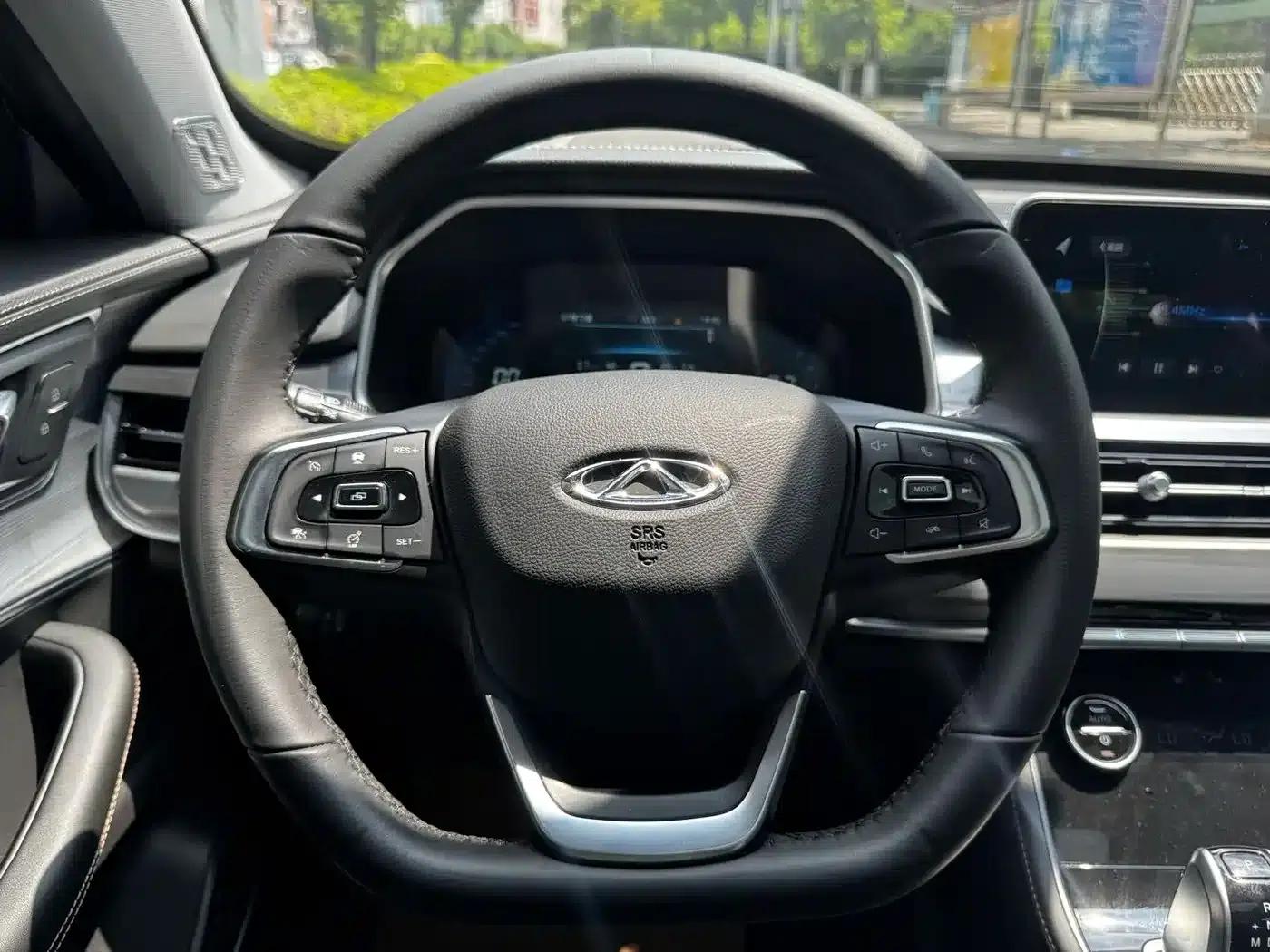 Chery Tiggo 8 2020 Facelift 290TGDI Automatic Luxury Edition — миниатюра 17