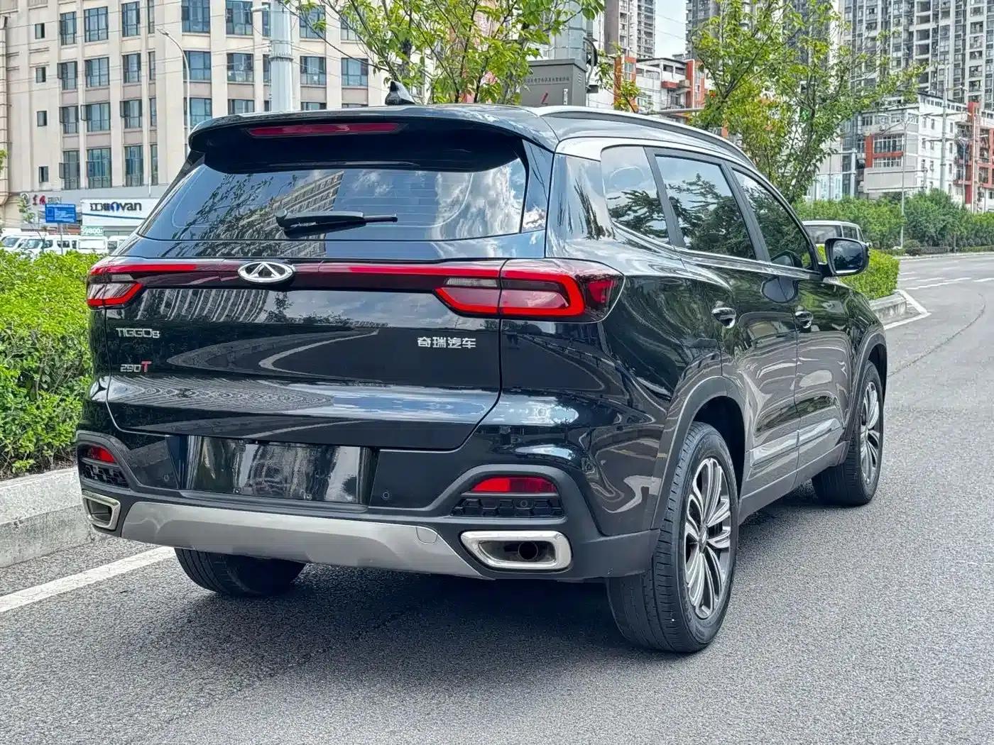 Chery Tiggo 8 2020 Facelift 290TGDI Automatic Luxury Edition — миниатюра 25