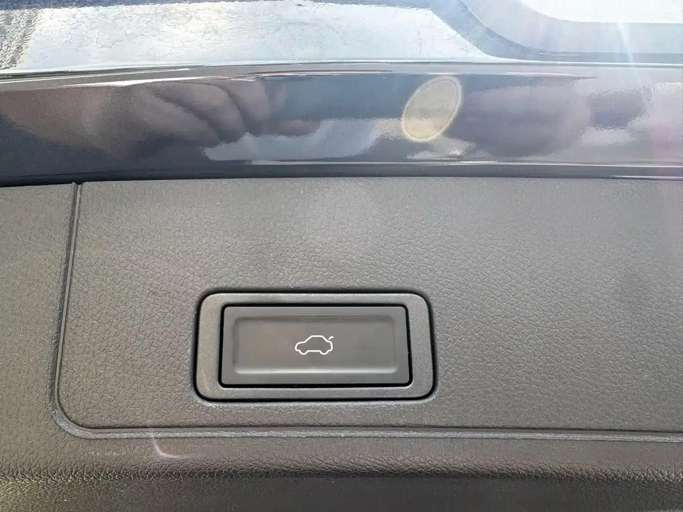 Chery Tiggo 8 2020 Facelift 290TGDI Automatic Luxury Edition — миниатюра 30
